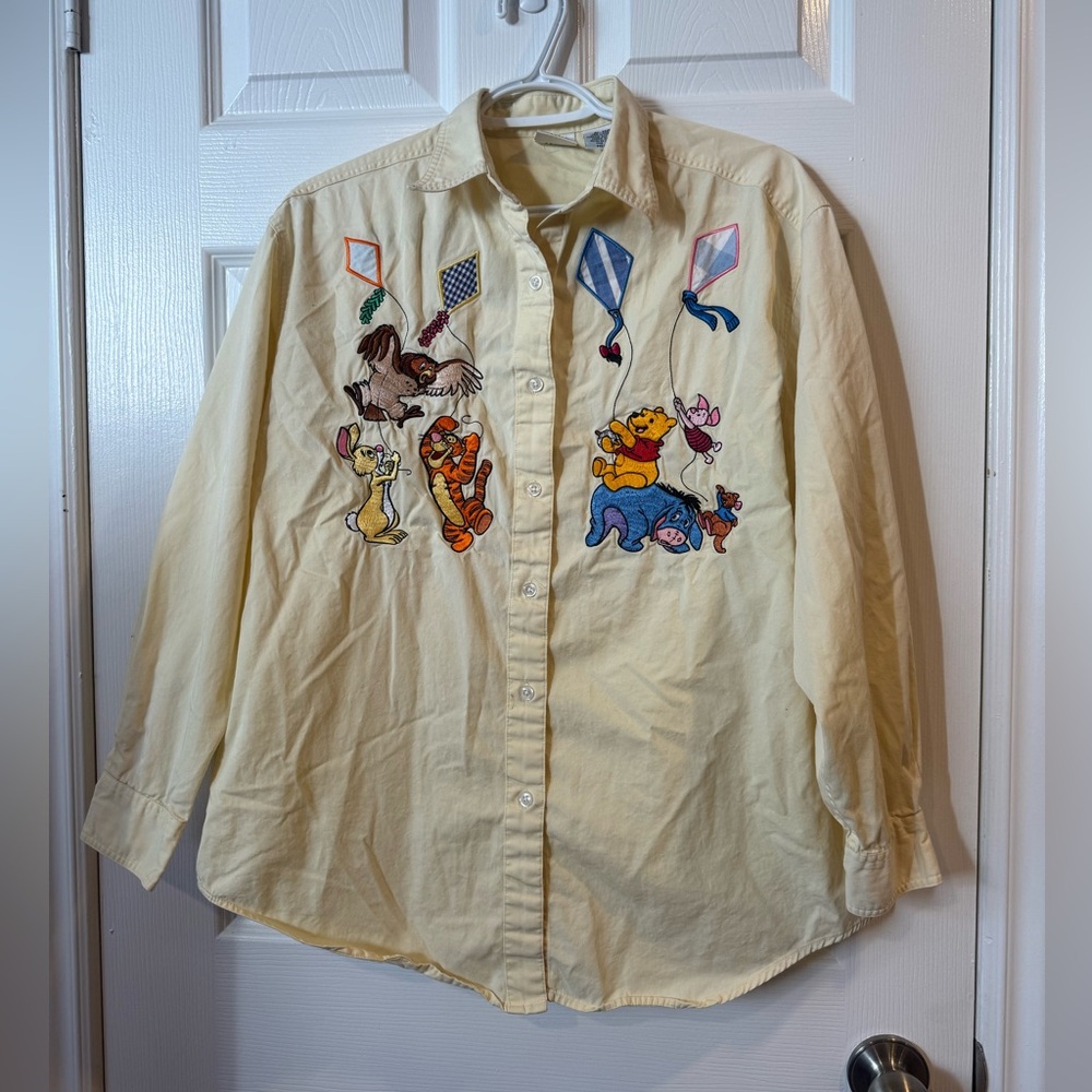 1990s Winnih the Pooh Button up Yellow shirt Vintage Disney Walt Disney Store